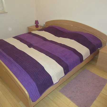 Apartament Luani *